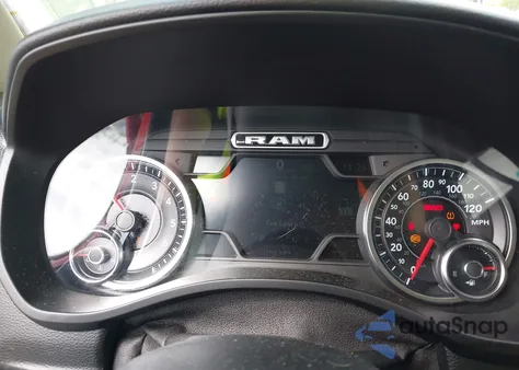 2019 Ram 1500 Big Horn/Lone Star 4X4 5'7 Box из США, поврежденный, VIN 1C6SRFFT1KN650004